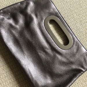Metallic Clutch